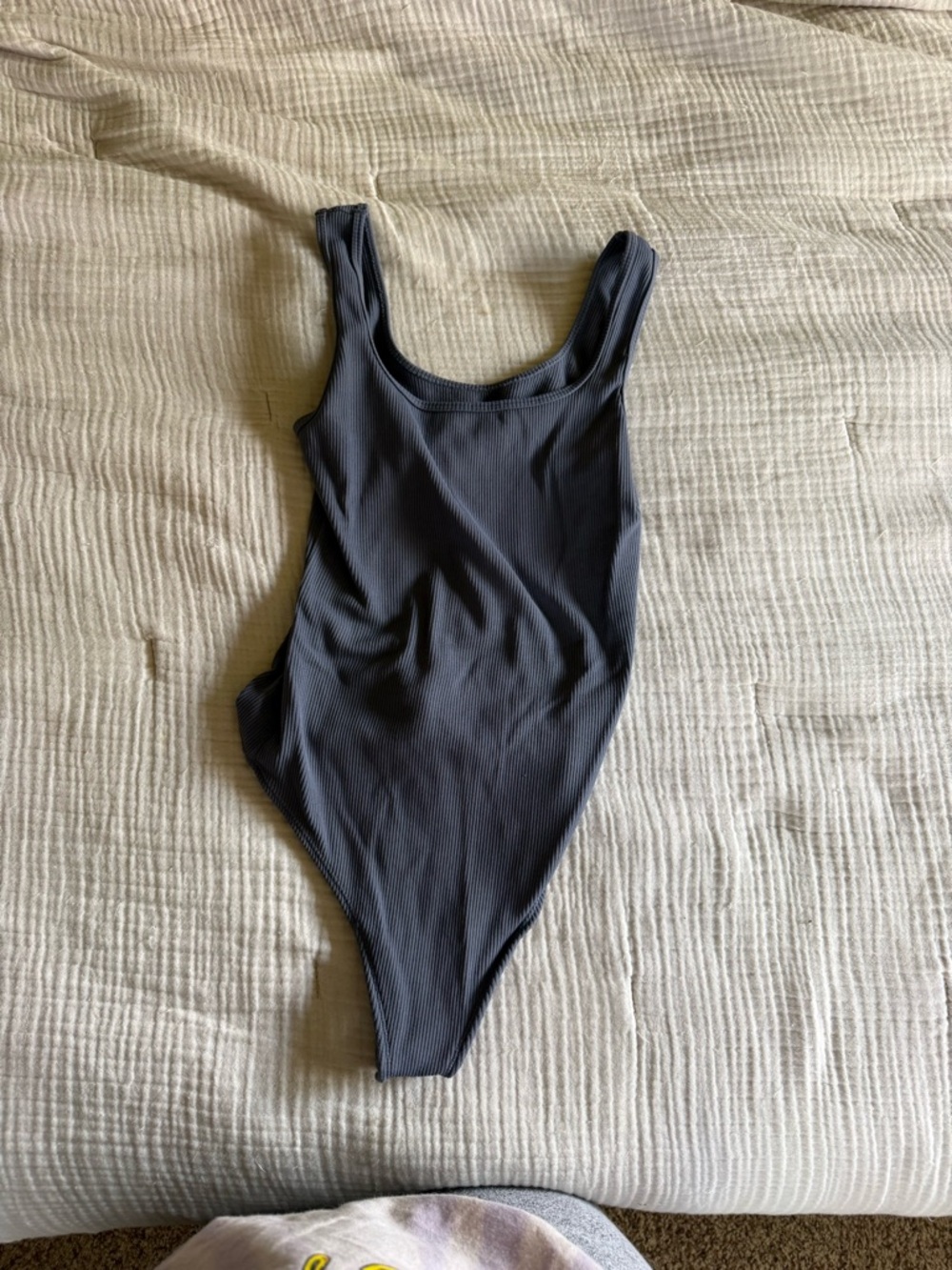 set of 3 - Abercrombie & Fitch bodysuits size S - Picture 7 of 10